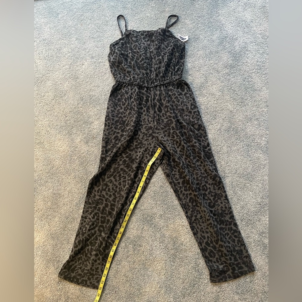 Old navy Leopard print jumpsuit